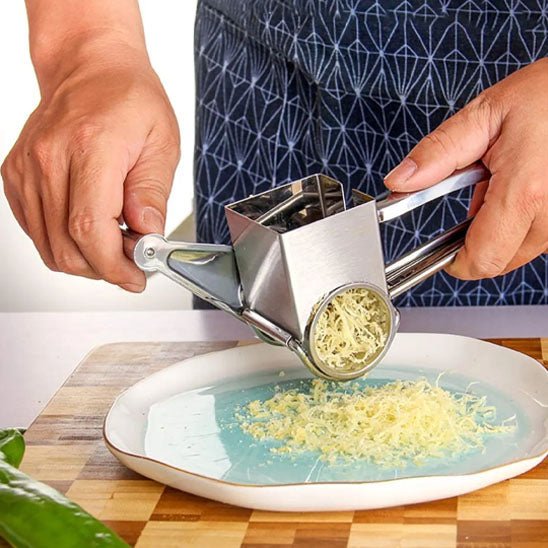 rape a fromage manuelle inox fin
