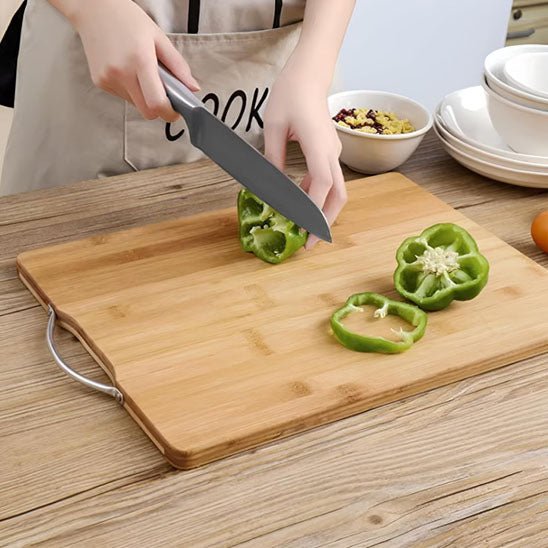 Planche à découper en bois | Distinction - TOPTEKCUISINE