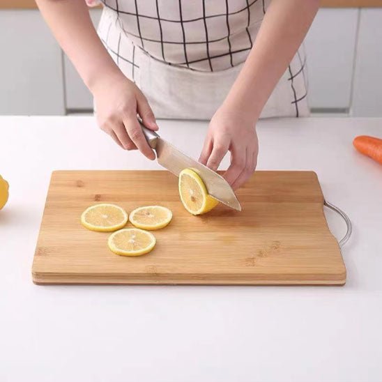 Planche à découper en bois | Distinction - TOPTEKCUISINE