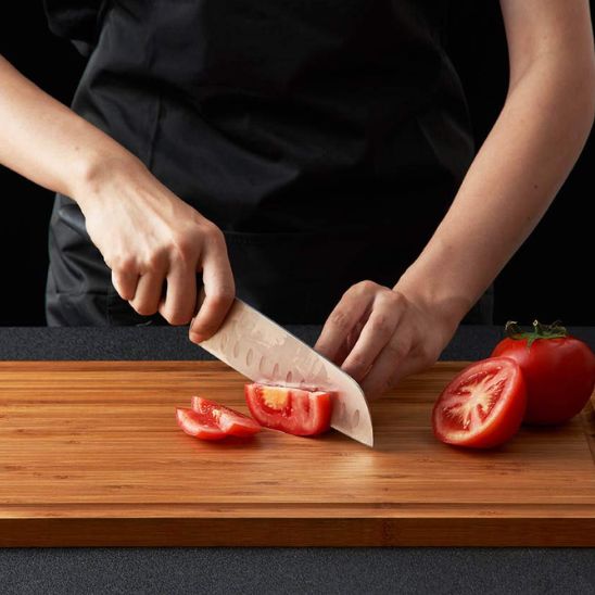 Planche à découper en bois | Parfaite - TOPTEKCUISINE