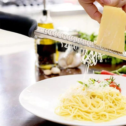 Râpe à fromage | Noir - TOPTEKCUISINE
